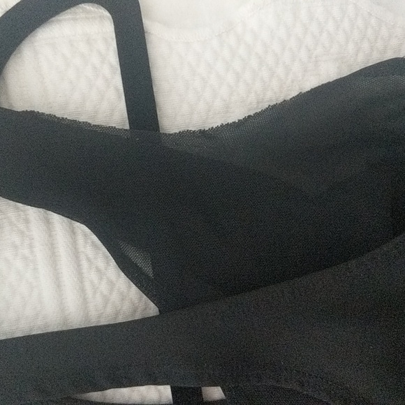 Heroine Sport black tank small - Picture 4 of 4